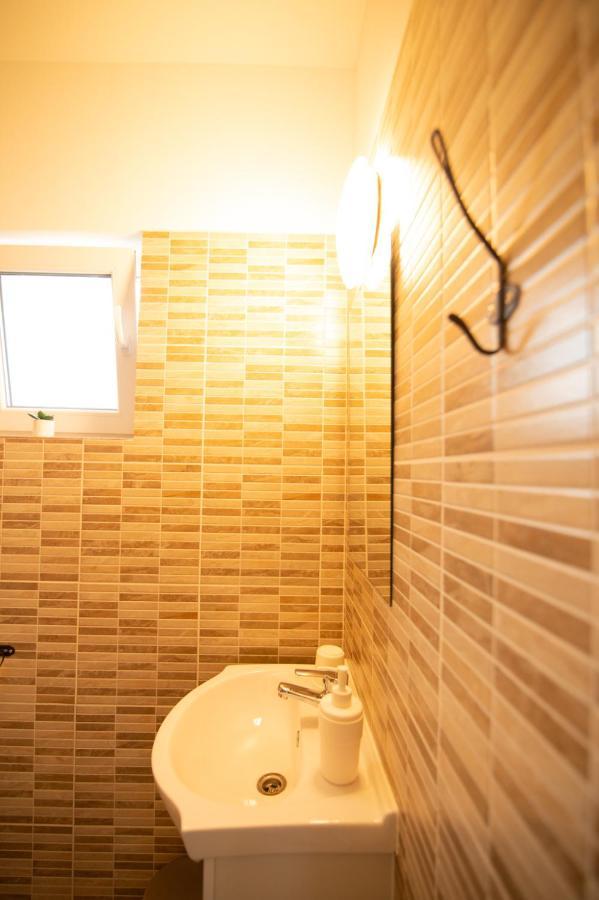 Casa Adrian Otel Corbu  Dış mekan fotoğraf