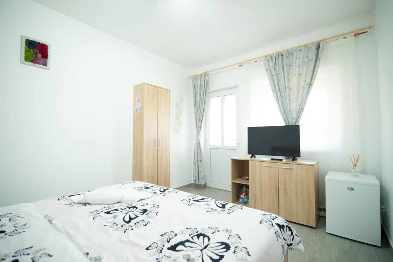 Casa Adrian Otel Corbu  Dış mekan fotoğraf