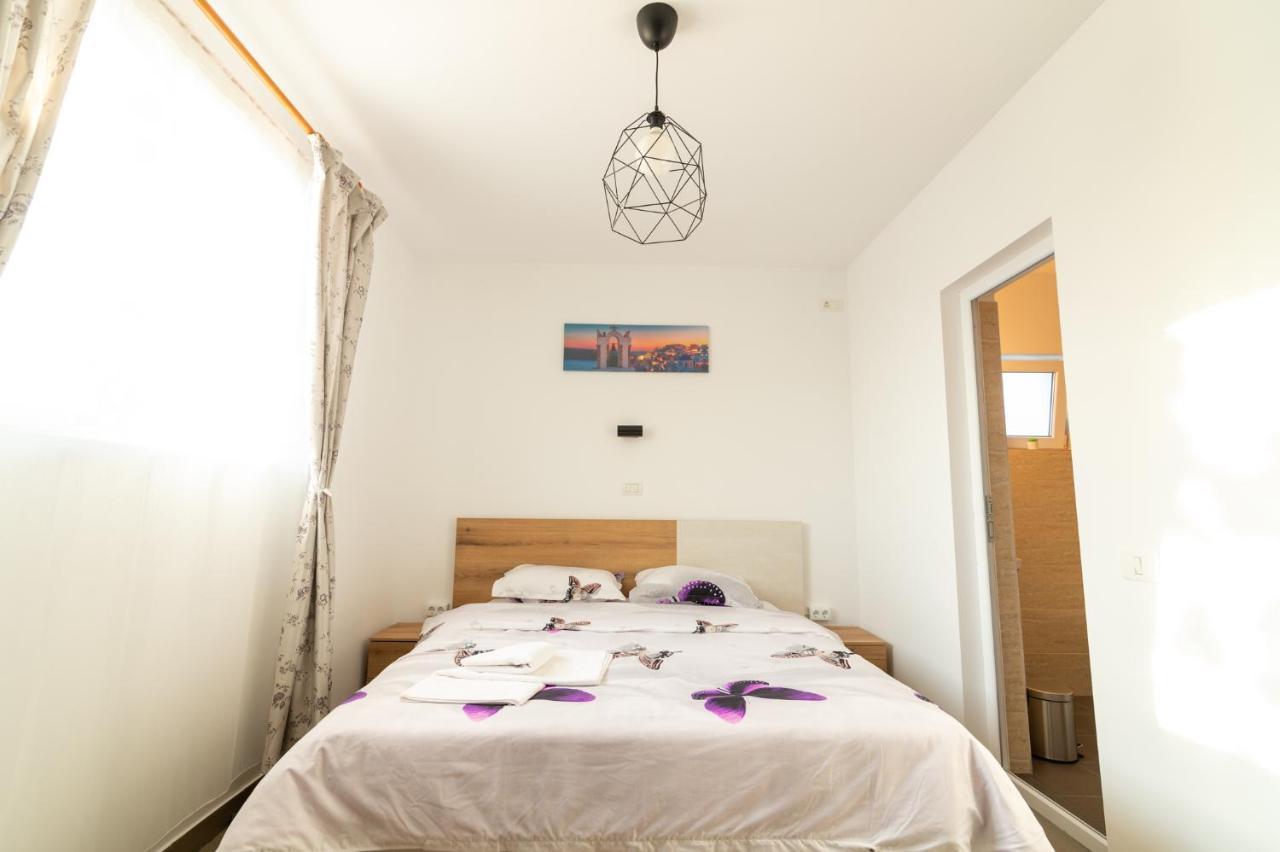 Casa Adrian Otel Corbu  Dış mekan fotoğraf