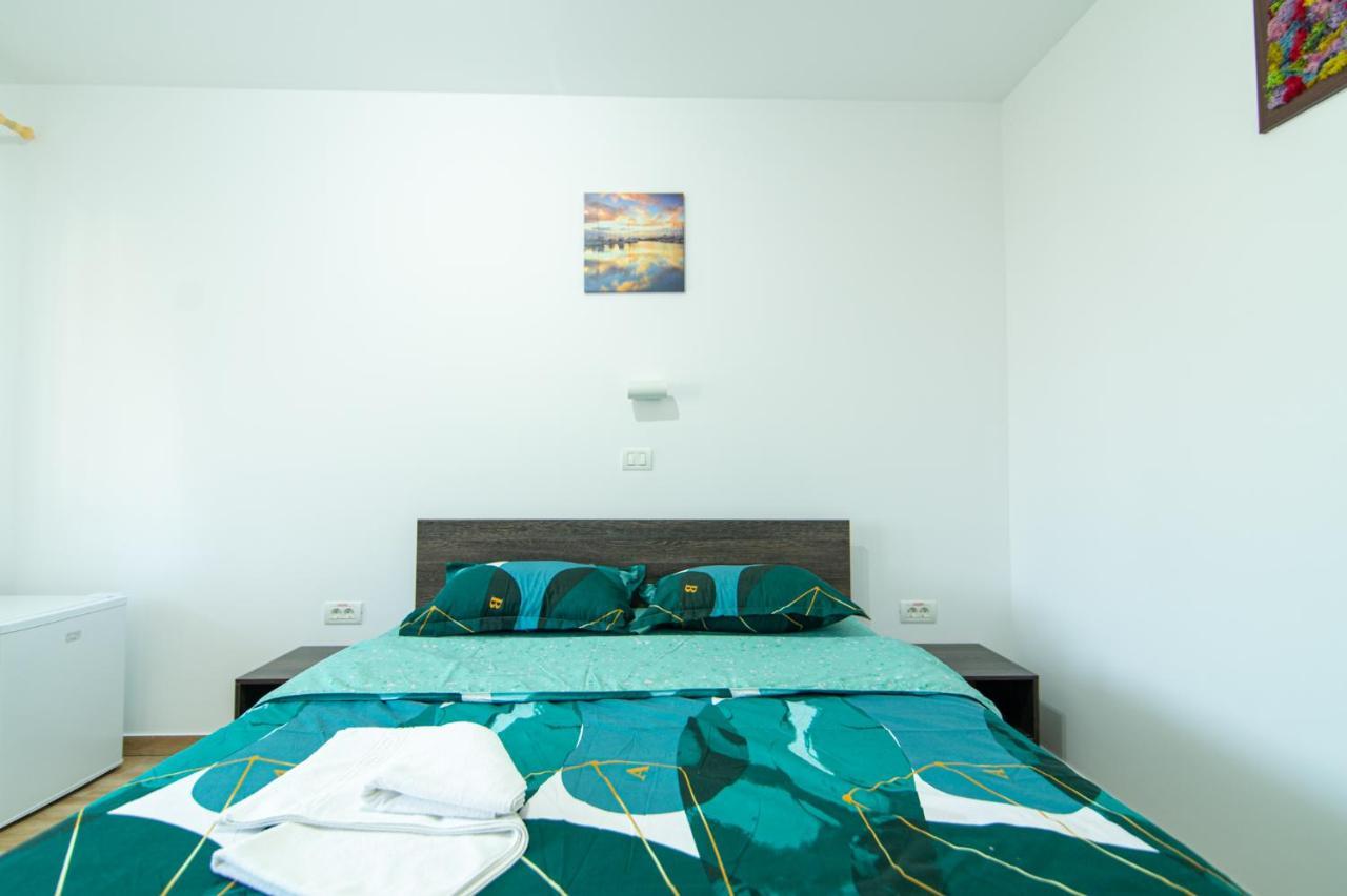Casa Adrian Otel Corbu  Dış mekan fotoğraf