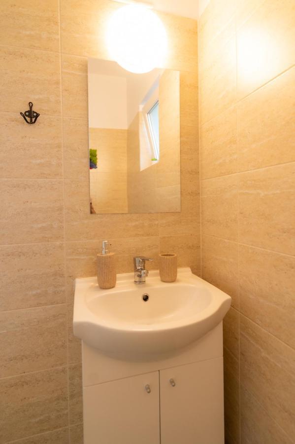 Casa Adrian Otel Corbu  Dış mekan fotoğraf