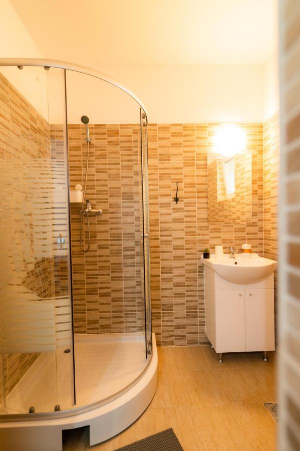 Casa Adrian Otel Corbu  Dış mekan fotoğraf